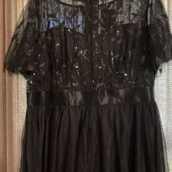Brand New Black Formal Gown 