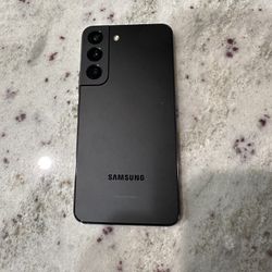Samsung galaxy S22   
