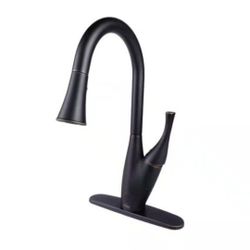 FLOW X Series Motion Activated Single-Handle Pull-Down Sprayer Kitchen Faucet in Oil-Rubbed Bronze
