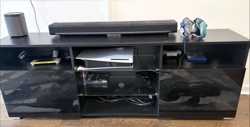 Entertainment console