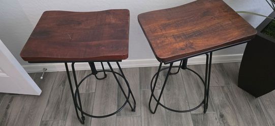 Kitchen bar stools 100 bucks