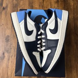 Nike Air Jordan 1 Low OG UNC Men’s Size 10.5