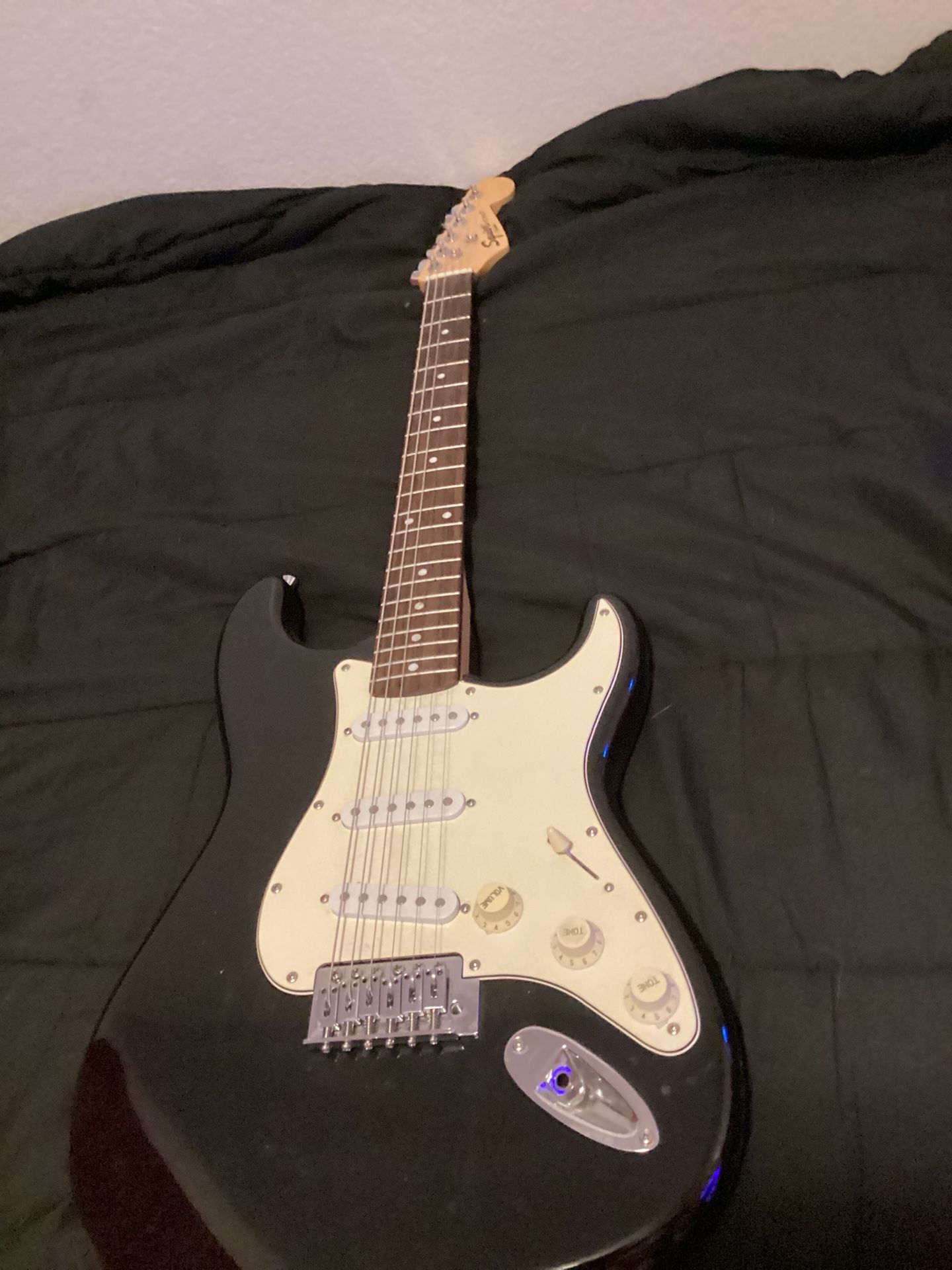 Fender Squier Debut Series Stratocaster Electric Guitar