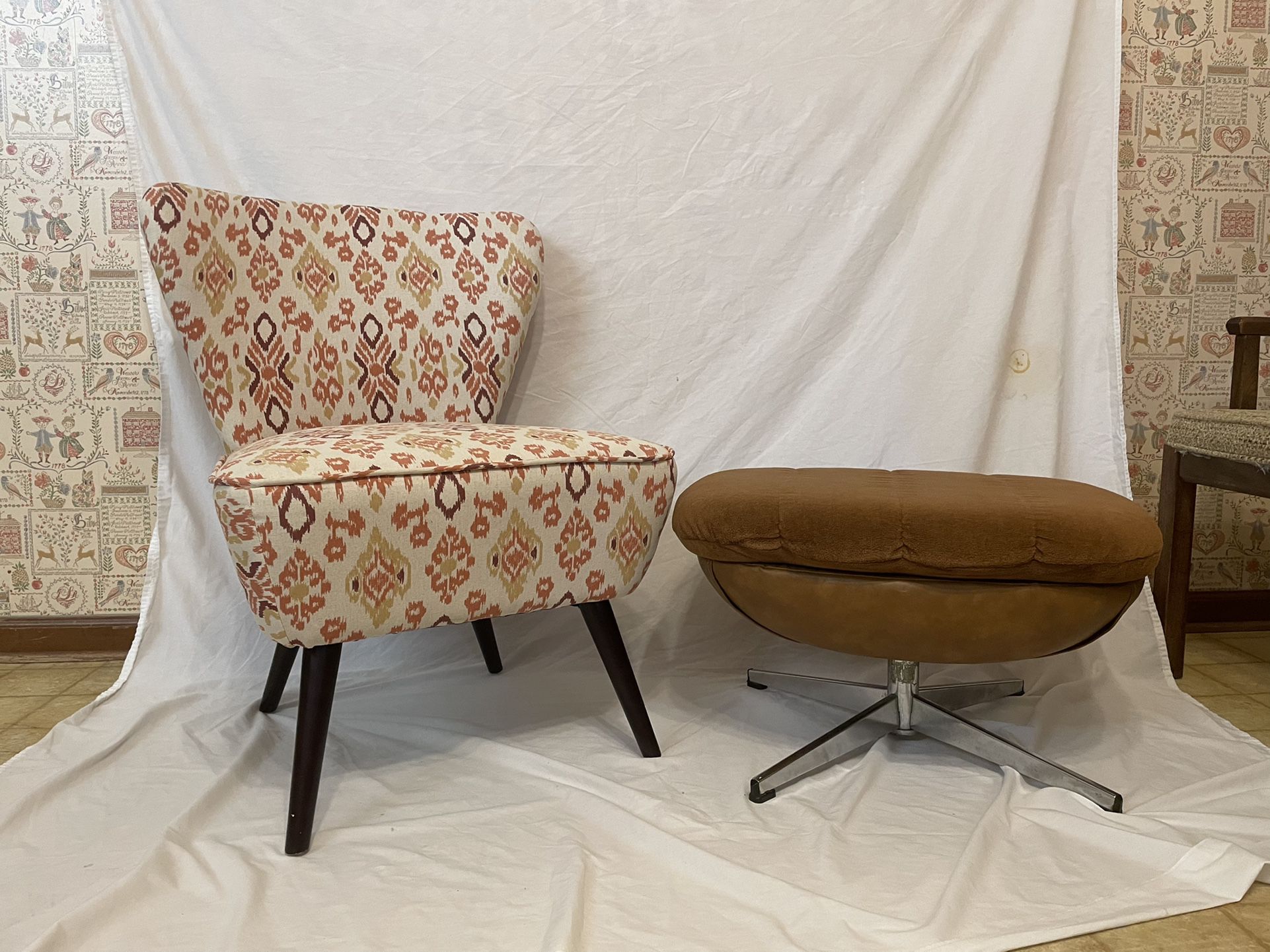 Vintage Mod Century Modern Chair & Ottoman Foot Stool. 
