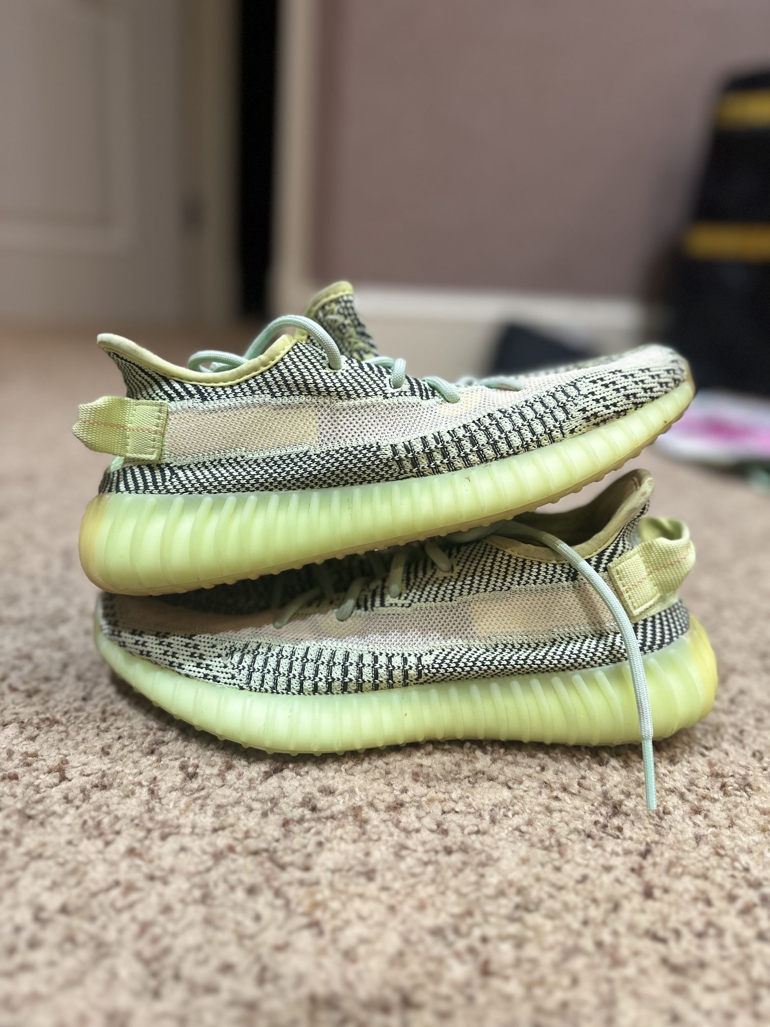 Yeezy 350 Yeezreel Size 7Y/8.5W