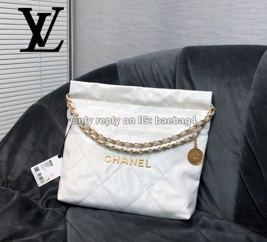 Chanel 22 Handbag 115 Brand New for Sale in Los Angeles, CA - OfferUp