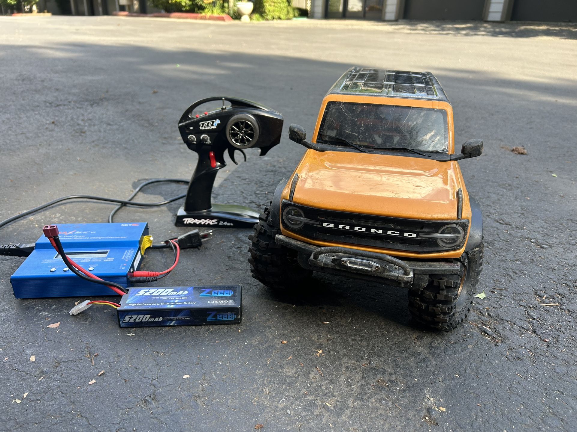 Traxxas TRX-4 W/ Battery & Charger
