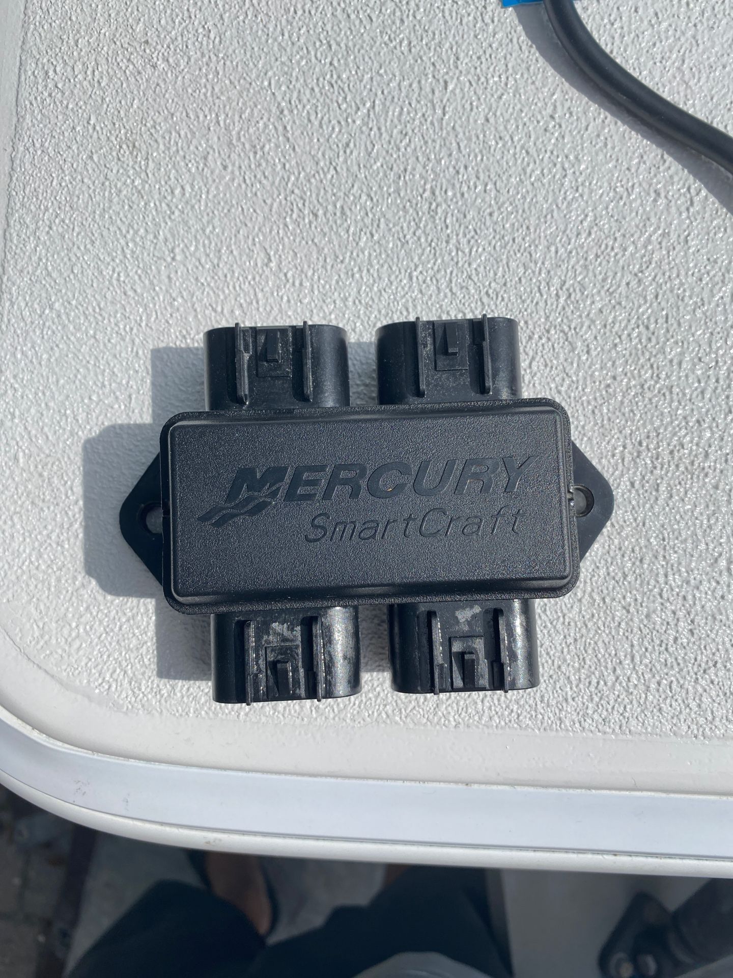 Mercury marine 4-way junction box. New/unused