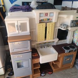 Kid's Kitchen 