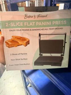 Brand new, open-box 2-slice flat panini press.