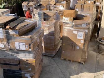 Huge Amazon pallets - Jan 22nd - All Pallets $550