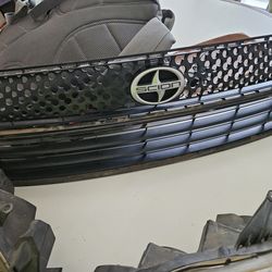 2010 scion tc headlight assembly and grill