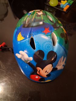 Disney boy bike helmet like new