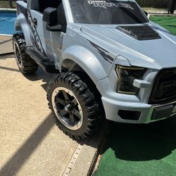 Power wheels Ford150 Raptor 12v  