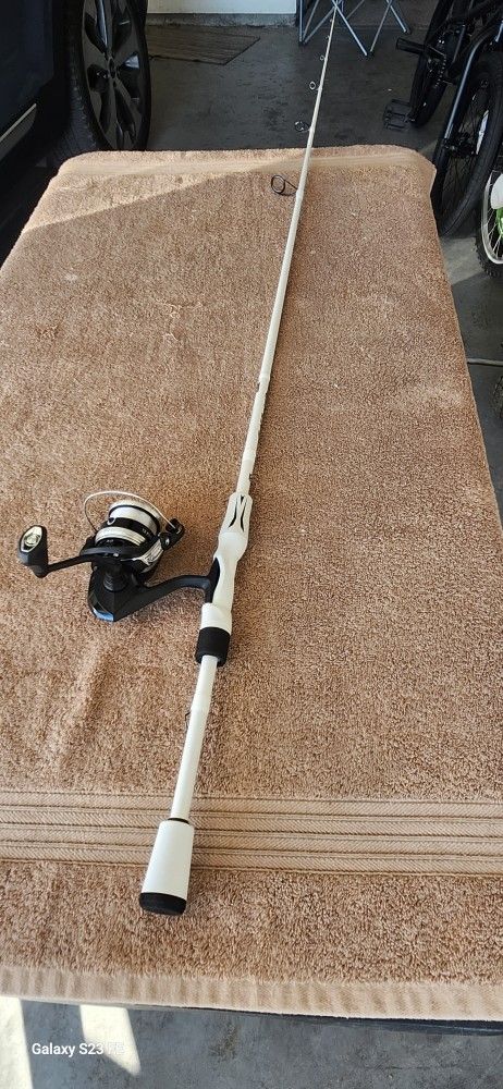 brand new Fishing Fate V3/Kalon A 3.0 Spinning Rod and Reel Combo - 7ft 1in, Medium Light Power, 1pc