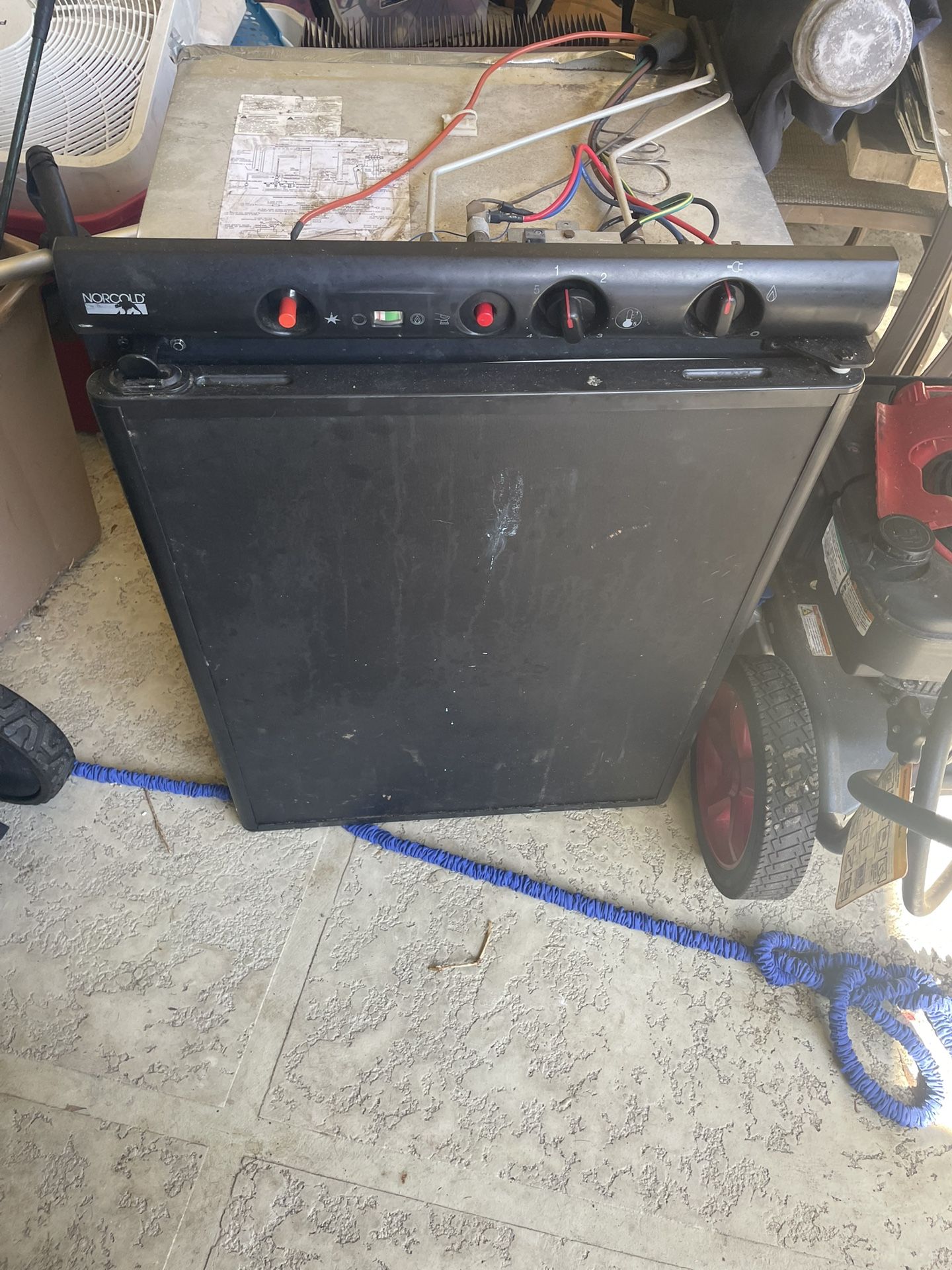NorCold N302r Fridge And Freezer Propane,12 Volt And 120