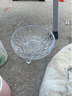 Assorted glass cups and bowls