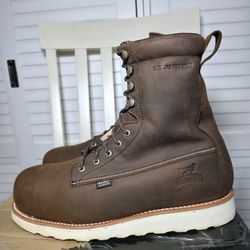 Irish Setter Wingshooter ST
8-inch Waterproof Leather Safety Toe Work Boots Men's Size 13