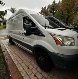 Ford transit 350 v6