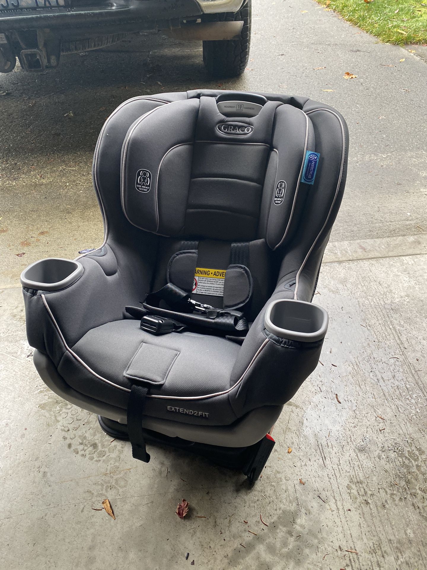 NEW Graco Extend2Fit Car Seat 
