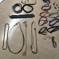 Jewelry/ Joyeria  $5