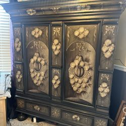 Unique Armoire