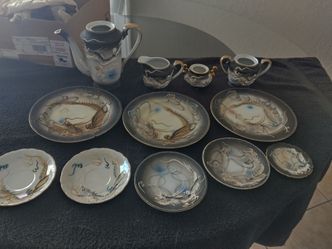 Vintage japanese moriage dragonware. Antique.