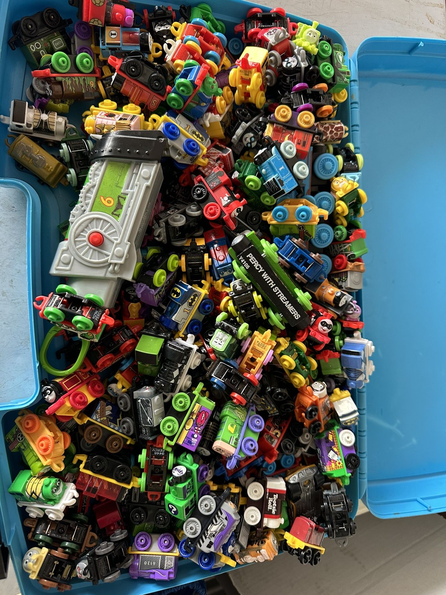 Thomas Train MINIS Marvel, Batman, Superman, Ninja Turtle, Power Ranger