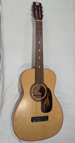 Vintage Acoustic guitar 3/4