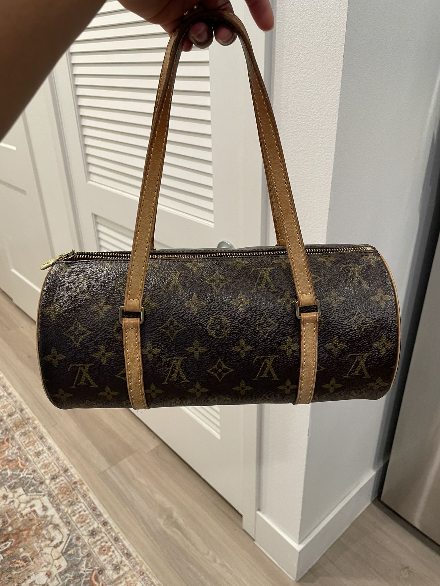 Louis Vuitton Papillon 30