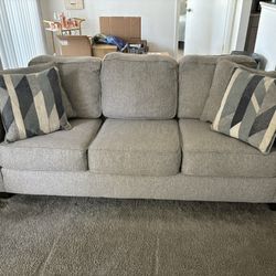 RoomsToGo Couch