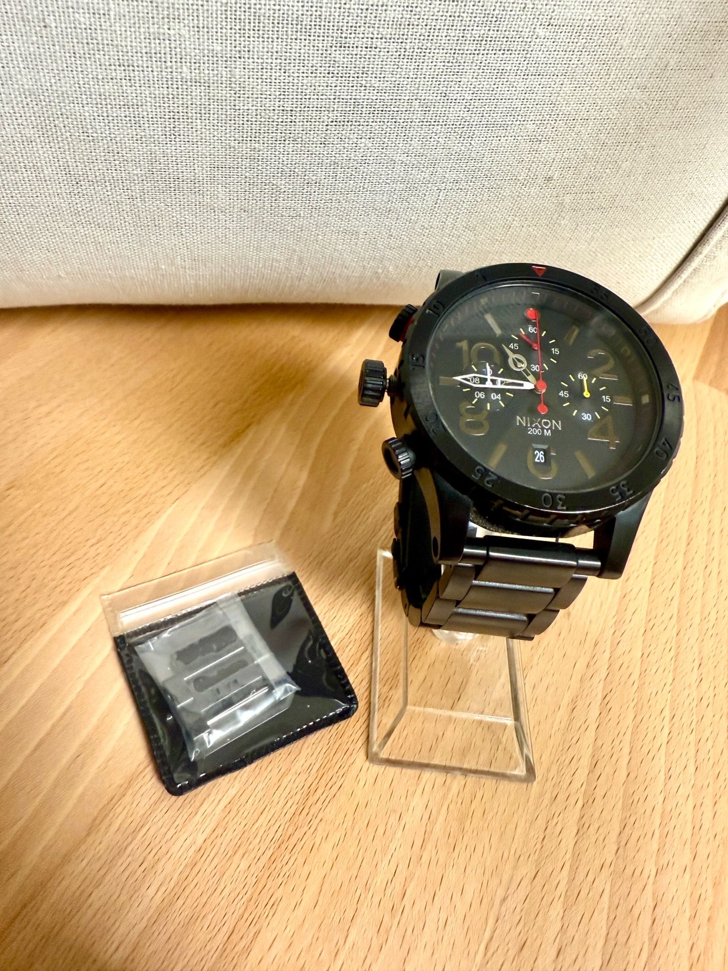 (Like New) Nixon 48-20 Chrono Black Watch