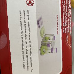 Marvel Spider-Man gamma glow compound  toy