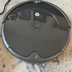 iRobot Roomba 694 Robot Vacuum