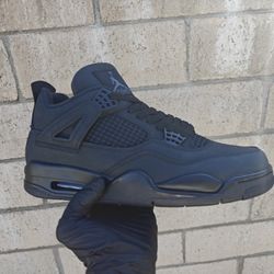 Nike Air Jordan 4 Retro "Black Cat" (2025)