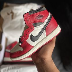 Jordan 1 Retro High OG Chicago Lost and Found (PS)