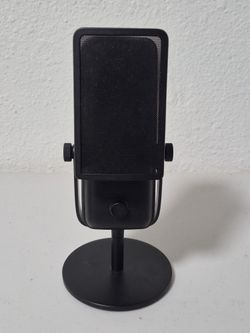 Elgato Wave 3 Microphone With Pop Filter