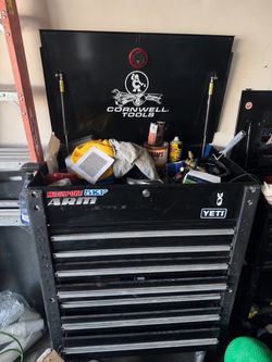 Tool chest