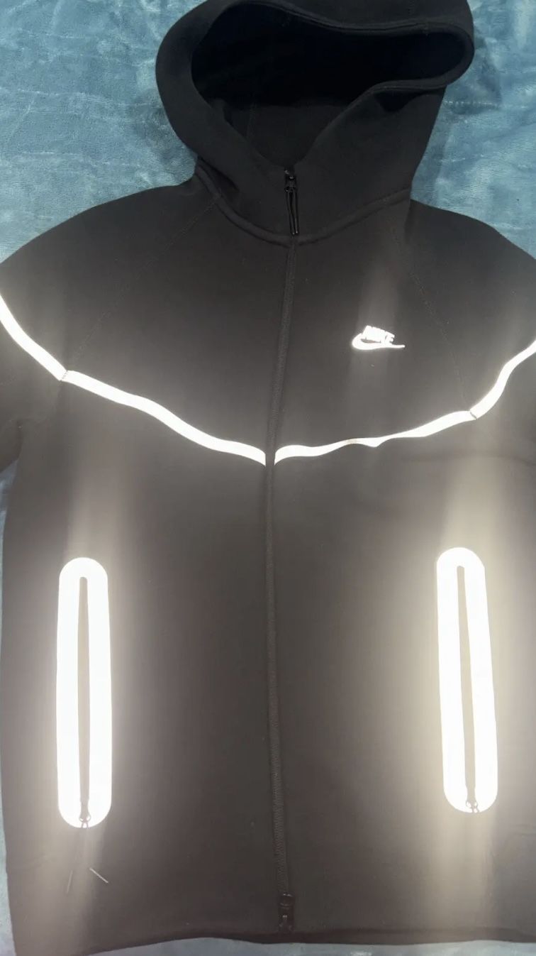Nike Sportswear Tech Fleece Full Zip Windrunner Reflective Details Hoodie