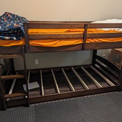 Twin Bunk Beds 