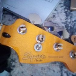 Squier Fender Preccision Bass (Only Neck)