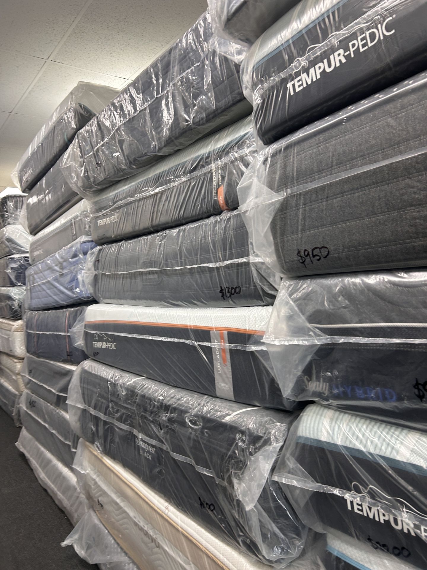 Queen Name Brand Mattresses