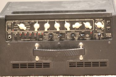 Vox VT40+ Valvetronix guitar amplifier for Sale in LIBERTY TNSP