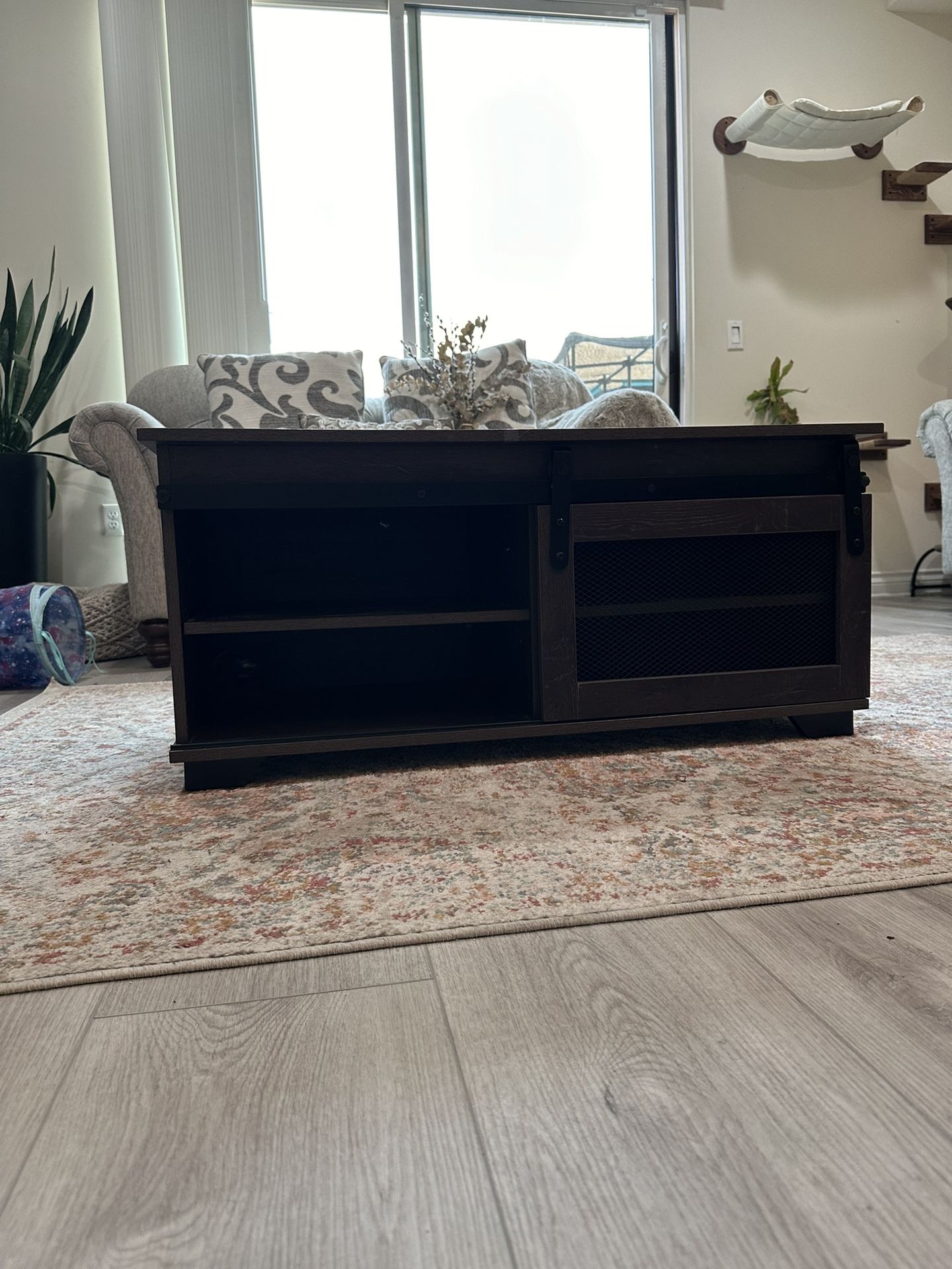 Coffee Table Industrial Style
