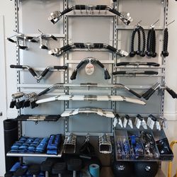 Weightlifting Attachments & Accessories 