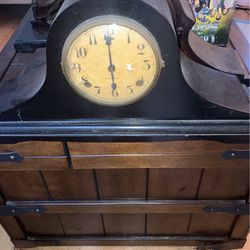 Antique Gilbert Mantel Mantle Clock No Key Not Working