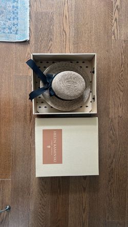 Helen Kaminski Hat