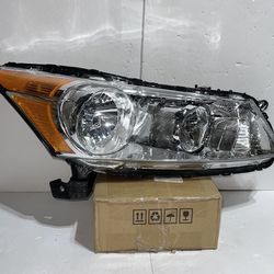 2008 to 2012 Honda Accord Sedan Right Passenger Side Headlight Luz Derecha  La Zona Auto Parts 