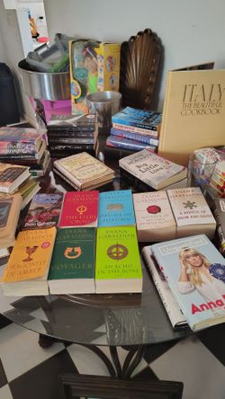 Lots of books! All kinds!