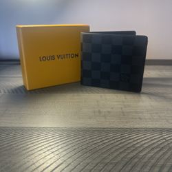 Louis Vuttion Wallet Brand New 